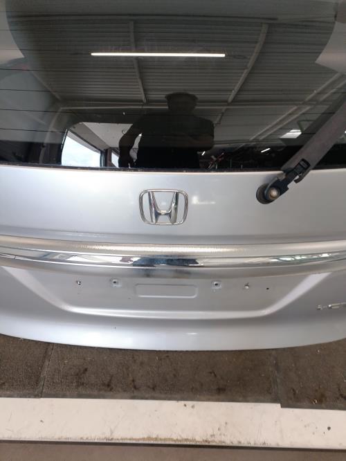 Image Malle/Hayon arriere - HONDA FR-V