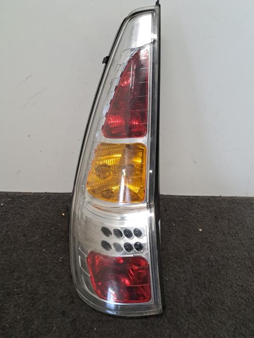 Image Feu arriere principal gauche (feux) - MICROCAR M.GO