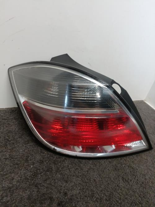 Image Feu arriere principal gauche (feux) - OPEL ASTRA H