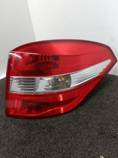 Image Feu arriere principal droit (feux) - RENAULT LAGUNA 3