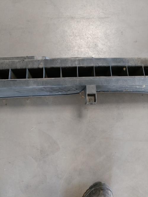 Image Renfort pare choc arriere (traverse) - RENAULT CLIO 3