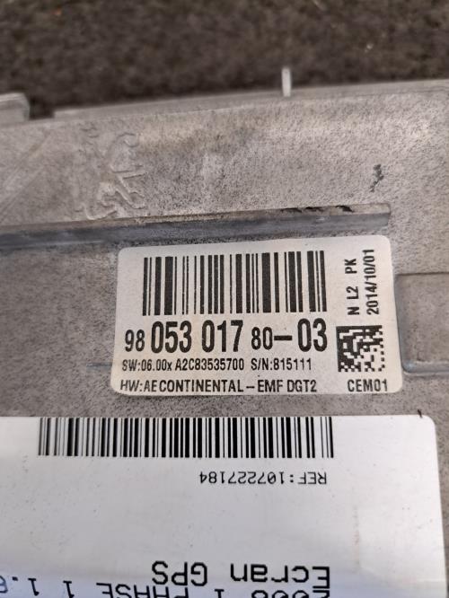 Image Ecran GPS - PEUGEOT 2008 1