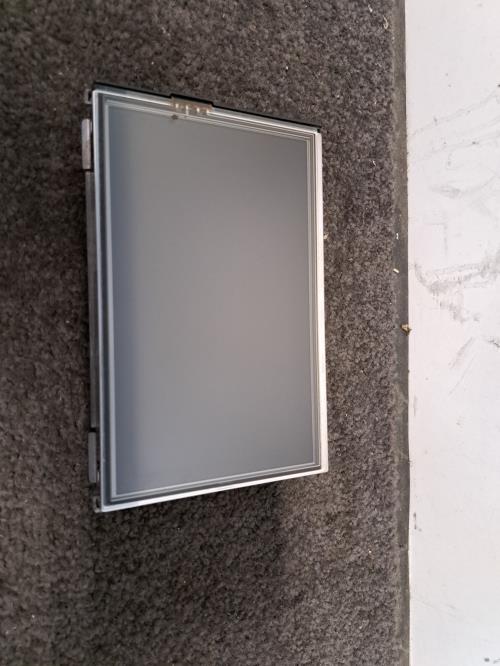 Image Ecran GPS - PEUGEOT 2008 1