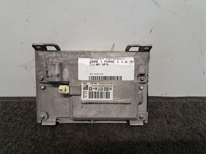 Image Ecran GPS - PEUGEOT 2008 1