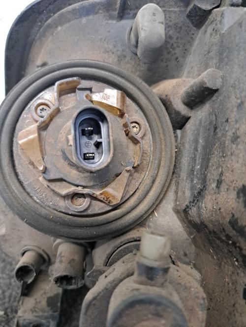 Image Optique avant principal droit (feux)(phare) - RENAULT CLIO 2