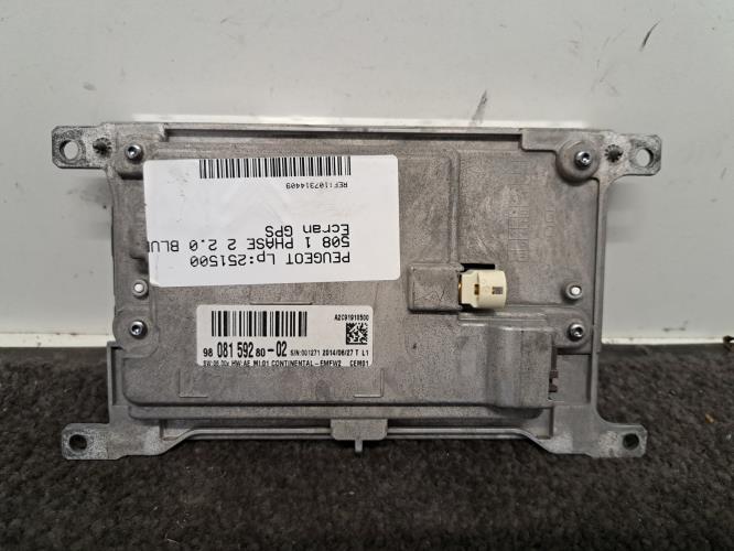 Image Ecran GPS - PEUGEOT 508 1