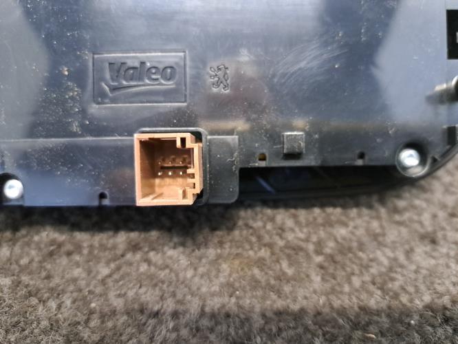 Image Commande chauffage - PEUGEOT 508 1