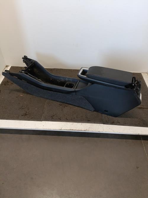 Image Console central (interieur plastique) - RENAULT MEGANE 5