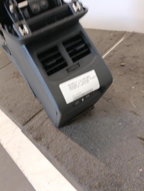 Image Console central (interieur plastique) - RENAULT MEGANE 5