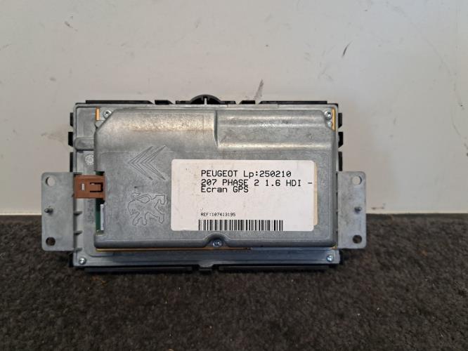 Image Ecran GPS - PEUGEOT 207