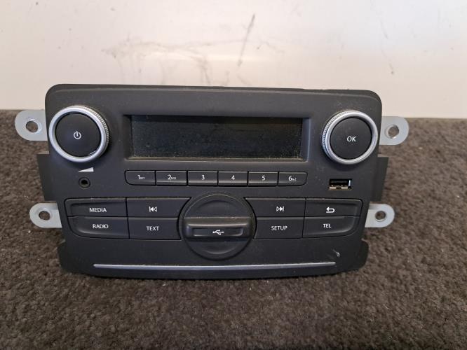 Image Autoradio d'origine - DACIA SANDERO 2
