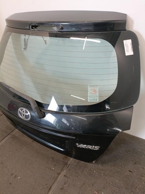 Image Malle/Hayon arriere - TOYOTA YARIS 3