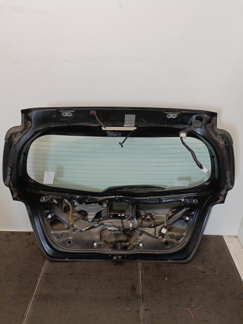Image Malle/Hayon arriere - TOYOTA YARIS 3