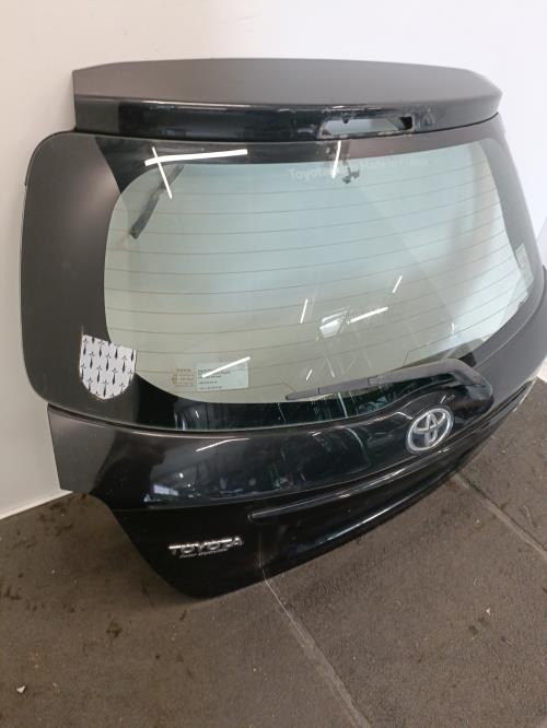 Image Malle/Hayon arriere - TOYOTA YARIS 3