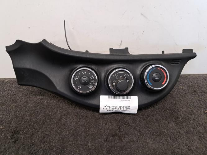 Image Commande chauffage - TOYOTA YARIS 3