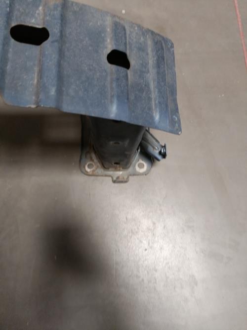 Image Renfort pare choc avant (traverse) - FORD C-MAX 1