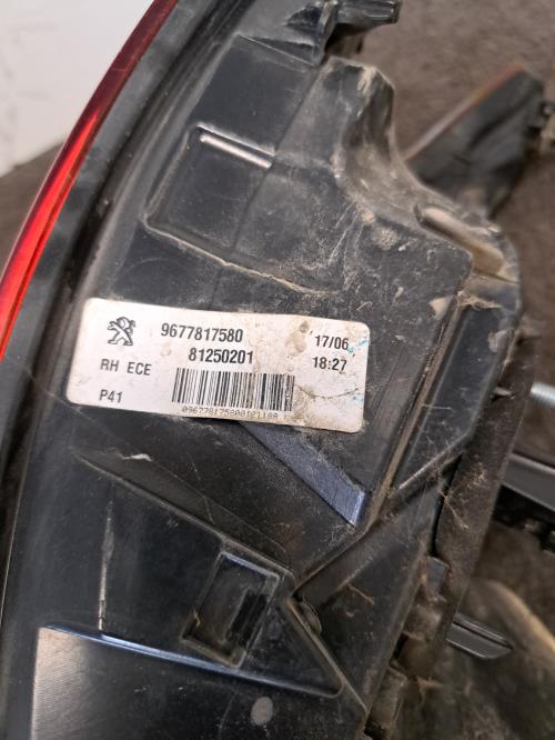Image Feu arriere principal droit (feux) - PEUGEOT 308 2