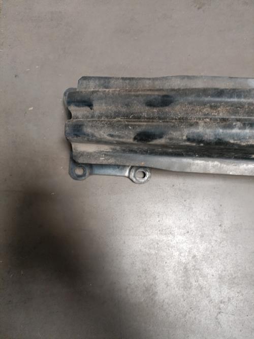 Image Renfort pare choc arriere (traverse) - VOLKSWAGEN GOLF 5