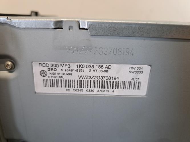 Image Autoradio d'origine - VOLKSWAGEN GOLF 5