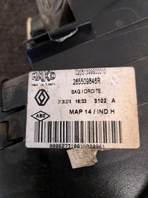 Image Feu arriere principal droit (feux) - RENAULT CLIO 4