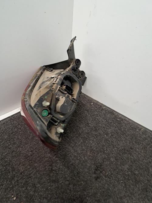 Image Feu arriere principal droit (feux) - RENAULT CLIO 4