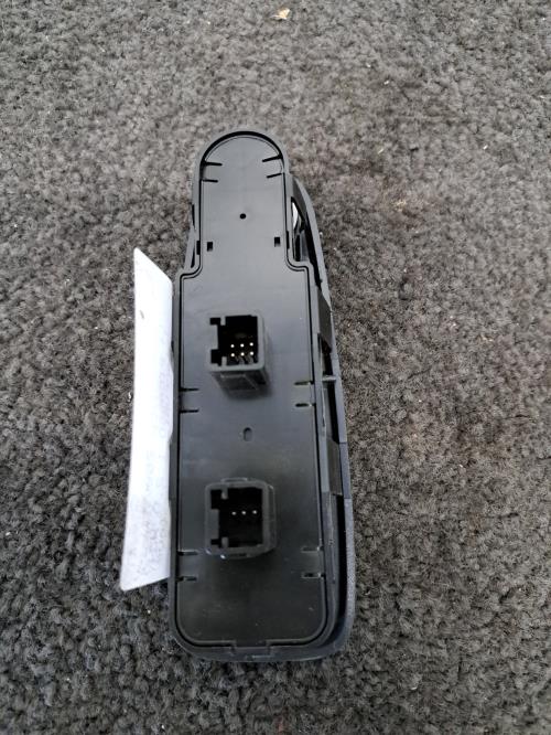 Image Interrupteur de leve vitre avant gauche - CITROEN C4 PICASSO 1