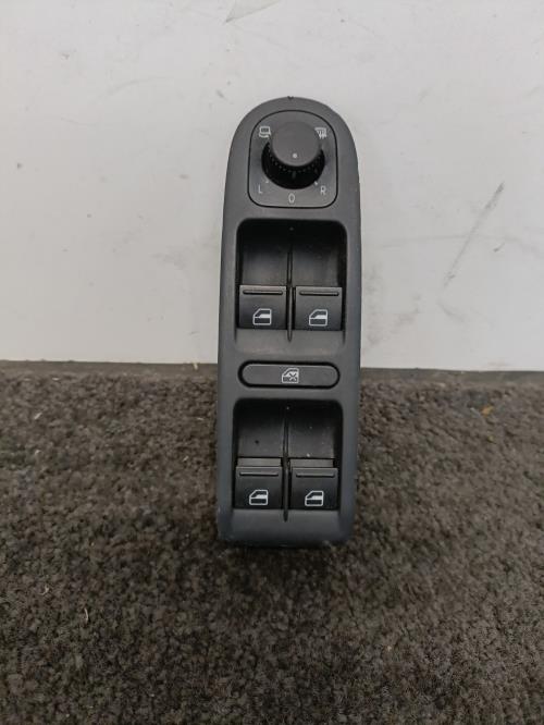 Image Interrupteur de leve vitre avant gauche - VOLKSWAGEN GOLF 6