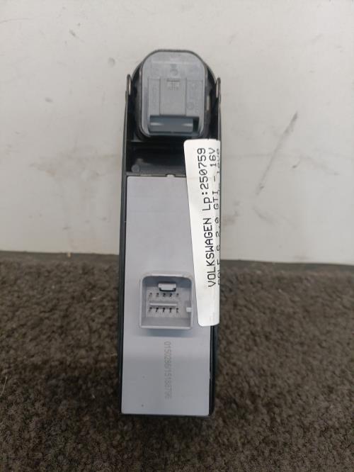 Image Interrupteur de leve vitre avant gauche - VOLKSWAGEN GOLF 6
