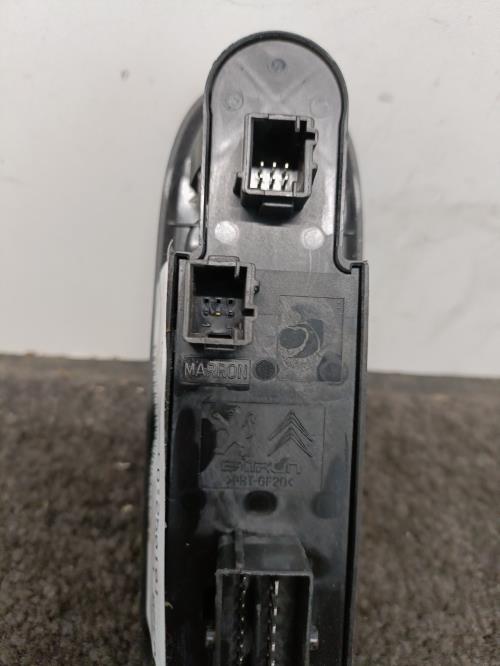 Image Interrupteur de leve vitre avant gauche - PEUGEOT 308 1 SW