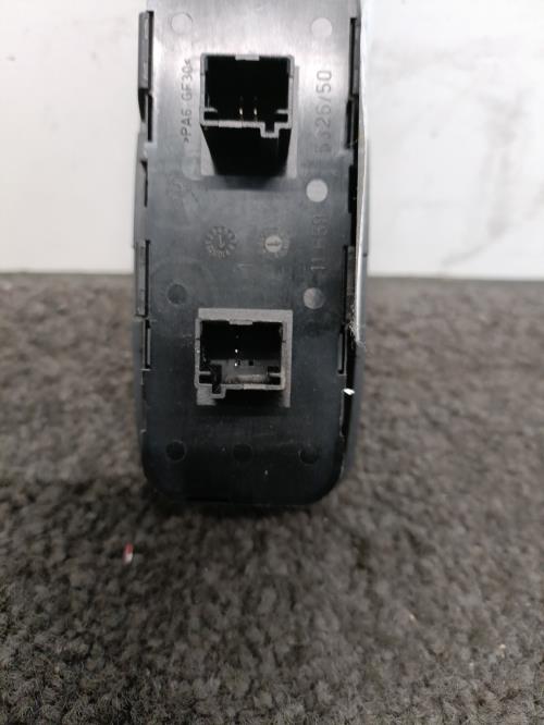 Image Interrupteur de leve vitre avant gauche - CITROEN C4 PICASSO 1