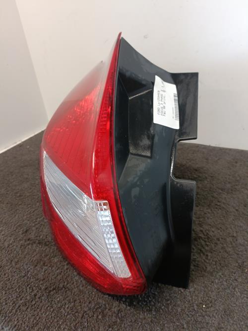 Image Feu arriere principal gauche (feux) - FORD FOCUS 3