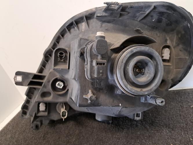 Image Optique avant principal droit (feux)(phare) - RENAULT TRAFIC 2