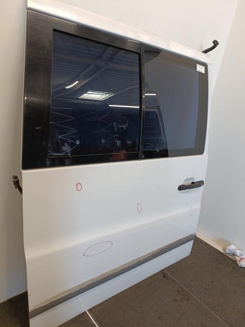 Image Porte laterale droit - MERCEDES VITO 638