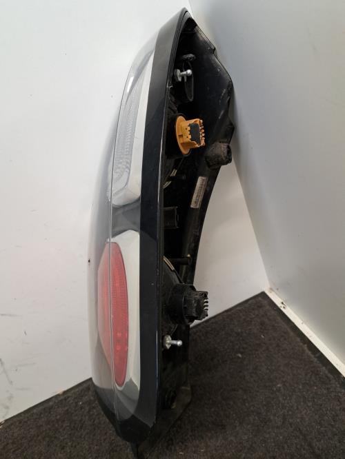 Image Feu arriere principal droit (feux) - CITROEN C3 PICASSO