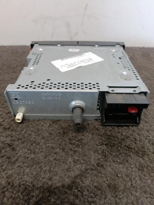 Image Autoradio d'origine - CITROEN BERLINGO 2