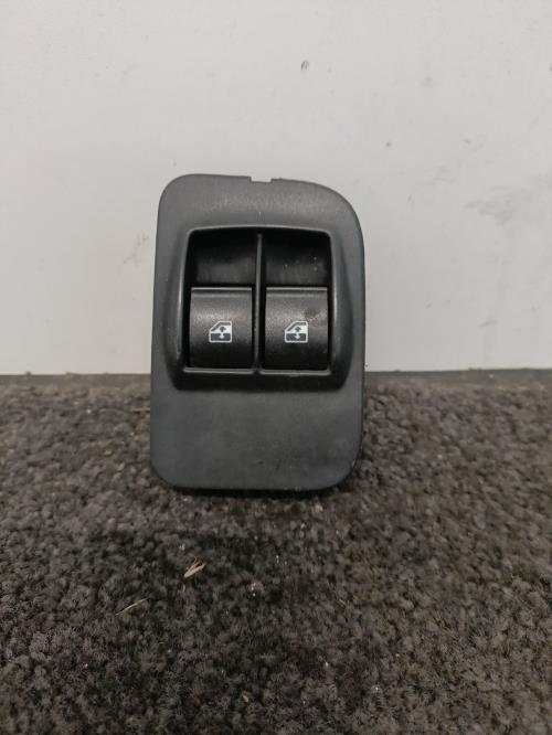 Image Interrupteur de leve vitre avant gauche - CITROEN NEMO