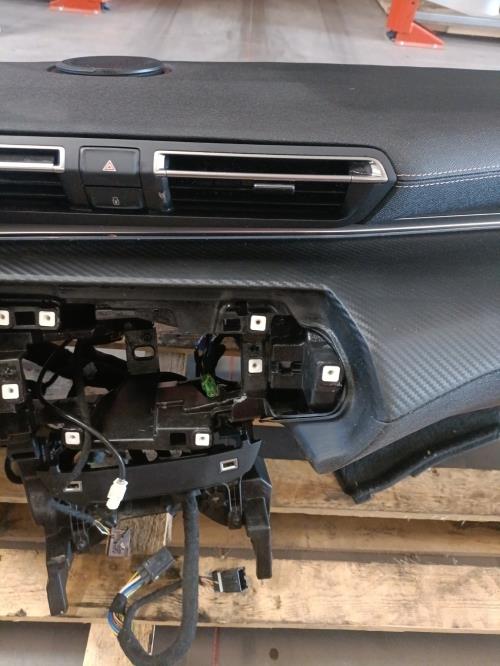 Image Planche de bord complete - PEUGEOT 508 2