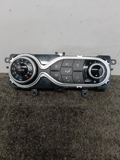 Image Commande chauffage - RENAULT CLIO 4