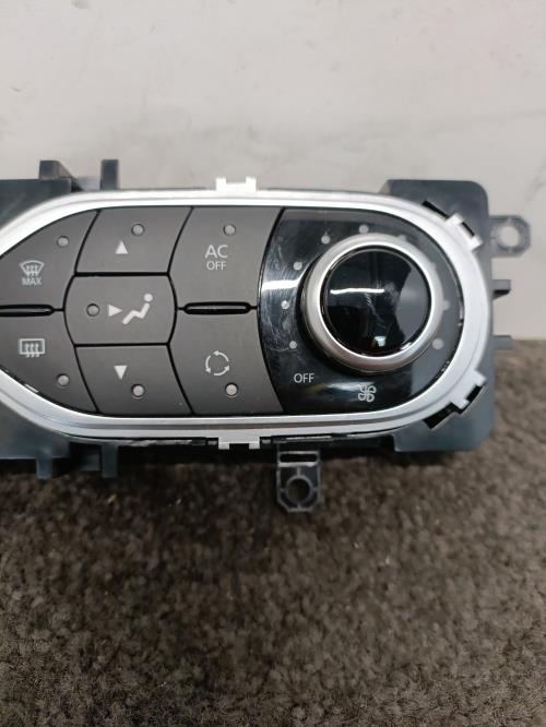 Image Commande chauffage - RENAULT CLIO 4