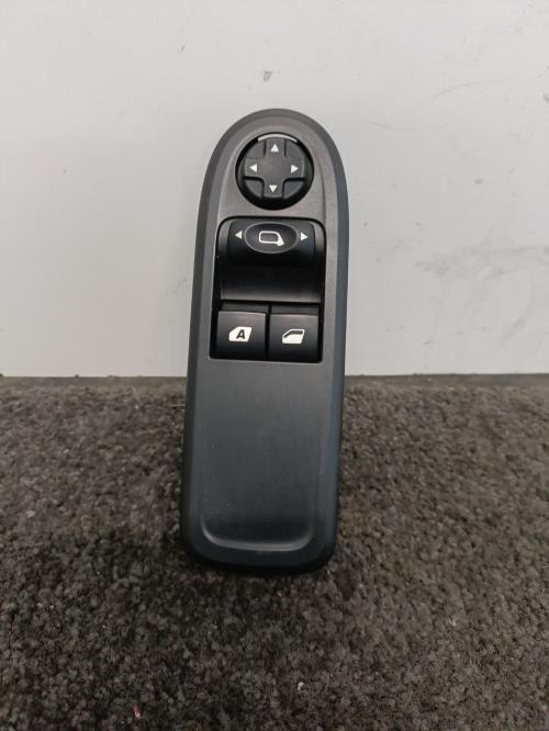 Image Interrupteur de leve vitre avant gauche - CITROEN C3 2