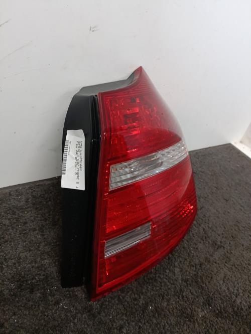 Image Feu arriere principal droit (feux) - BMW SERIE 1 E87