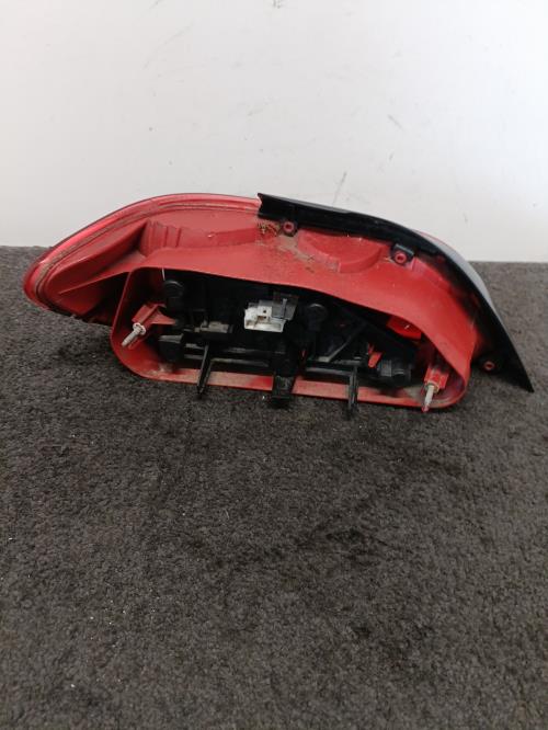 Image Feu arriere principal droit (feux) - PEUGEOT 406