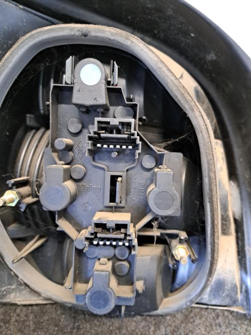 Image Feu arriere principal droit (feux) - RENAULT SCENIC 1