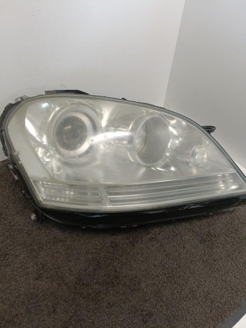 Image Optique avant principal droit (feux)(phare) - MERCEDES CLASSE M 164
