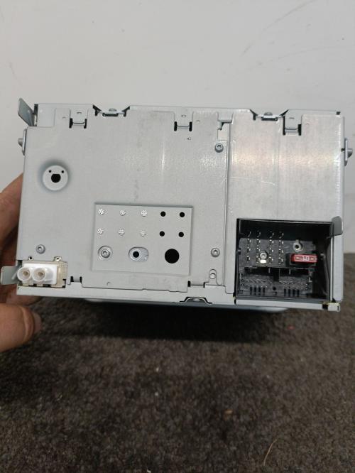 Image Autoradio d'origine - VOLKSWAGEN POLO 5