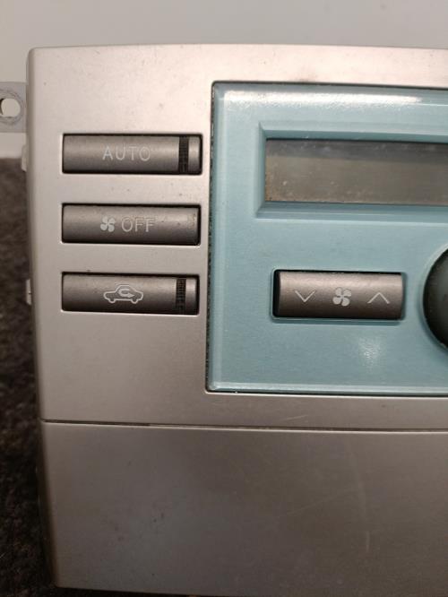 Image Commande chauffage - TOYOTA COROLLA VERSO 2