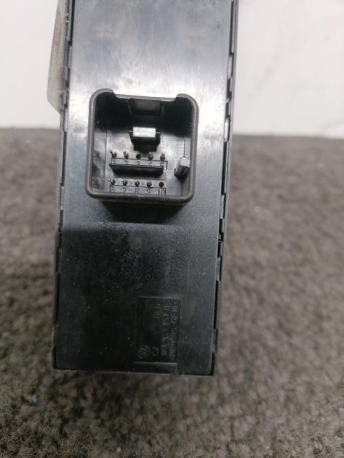 Image Interrupteur de leve vitre avant gauche - VOLKSWAGEN GOLF 6