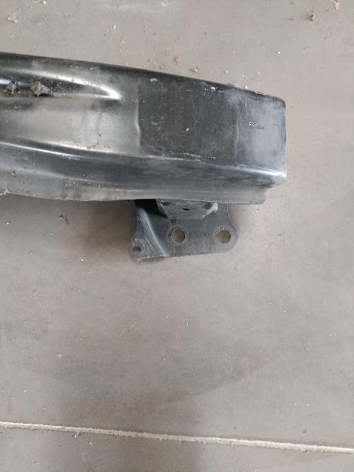 Image Renfort pare choc avant (traverse) - VOLKSWAGEN GOLF 5