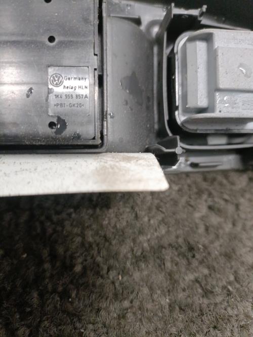 Image Interrupteur de leve vitre avant gauche - VOLKSWAGEN GOLF 5