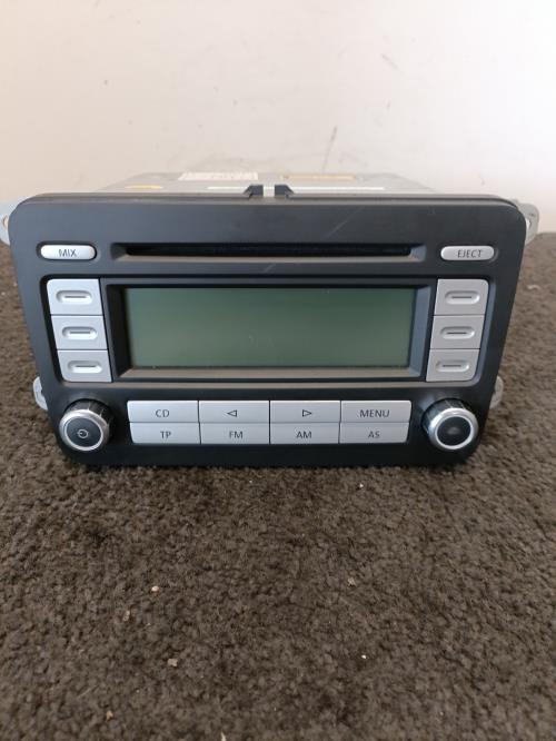 Image Autoradio d'origine - VOLKSWAGEN GOLF 5